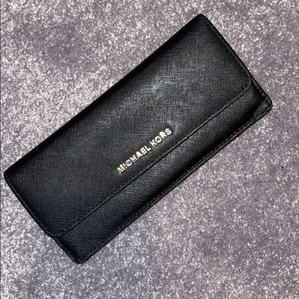 Michael Kors wallet